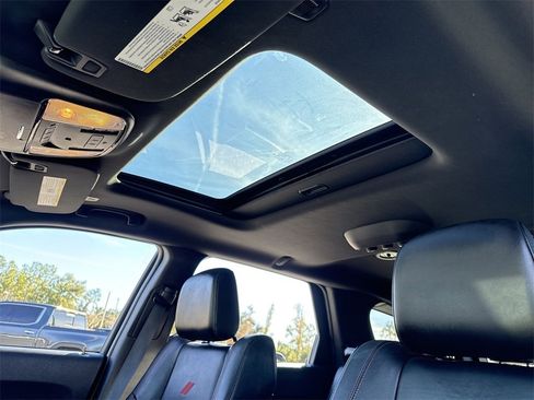 Used 2023 Dodge Durango GT image 18