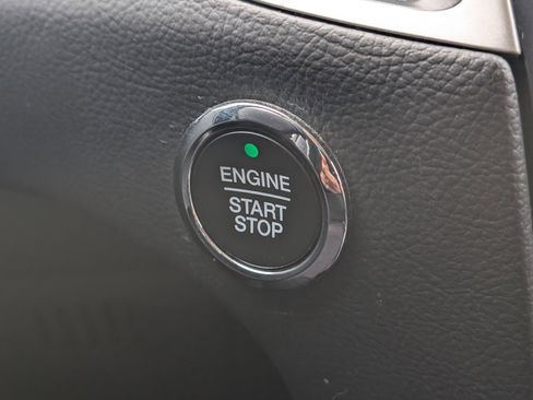 Used 2023 Ford Edge SEL image 20