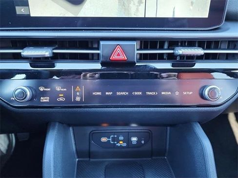 New 2026 Kia Sportage SX image 21