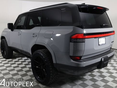 Used 2025 Lexus GX 550 image 7