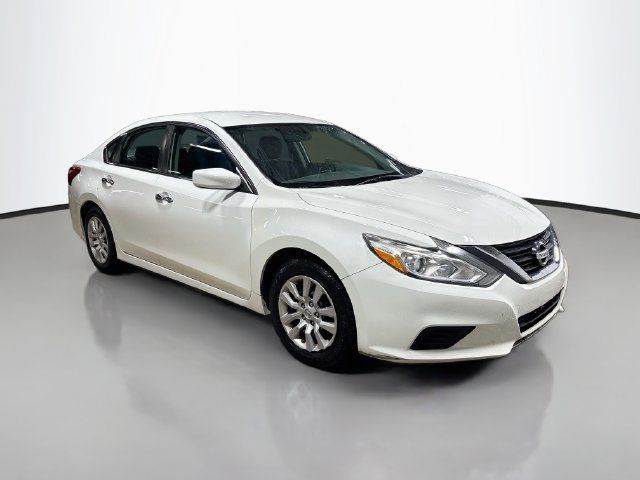 Used 2016 Nissan Altima 2.5 S w/ Power Driver Seat Package FWD image 5