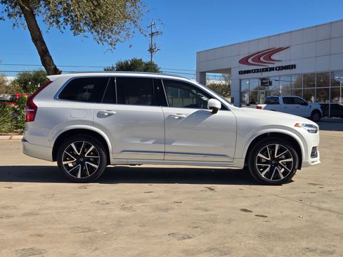 Used 2025 Volvo XC90 B5 Plus w/ Protection Package Premier image 2