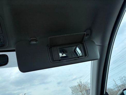 Used 2010 Honda CR-V LX image 38