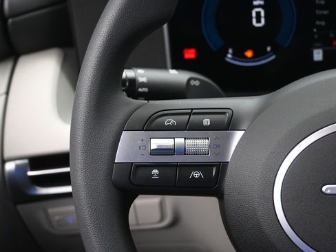 New 2026 Hyundai Tucson SEL image 13