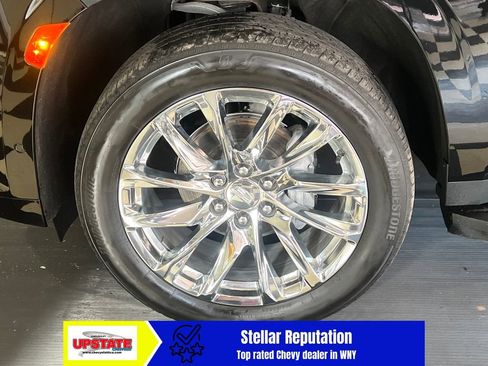 Used 2023 Cadillac Escalade Premium Luxury w/ LPO, Radiant Package image 6