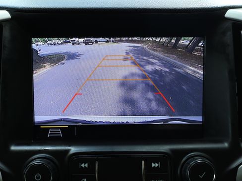 Used 2021 GMC Terrain SLT w/ LPO, Floor Liner Package FWD image 29