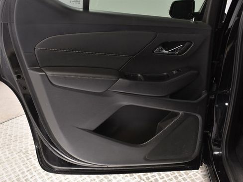 Used 2023 Chevrolet Traverse Premier w/ Redline Edition image 26