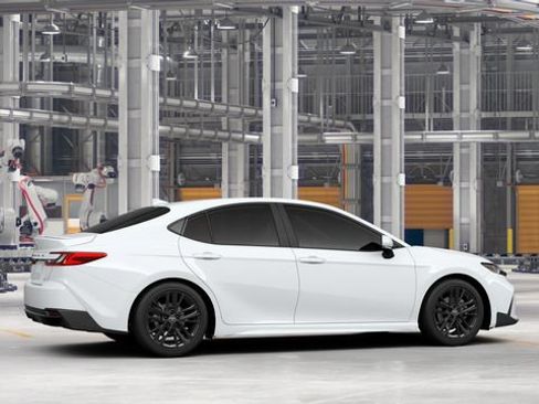 New 2026 Toyota Camry SE FWD image 13