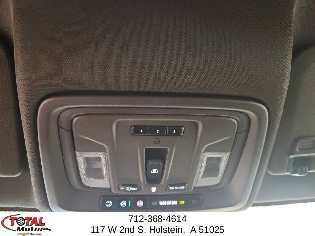 Used 2021 Chevrolet Silverado 1500 LTZ AWD/4WD image 20