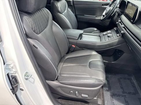 Used 2023 Hyundai Palisade Limited AWD/4WD image 9