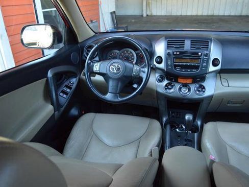 Used 2009 Toyota RAV4 Limited image 49