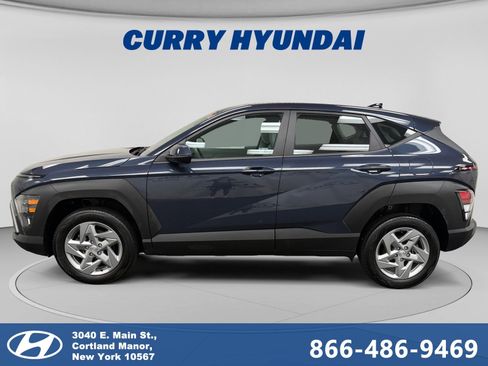 Used 2024 Hyundai Kona SE AWD/4WD image 2