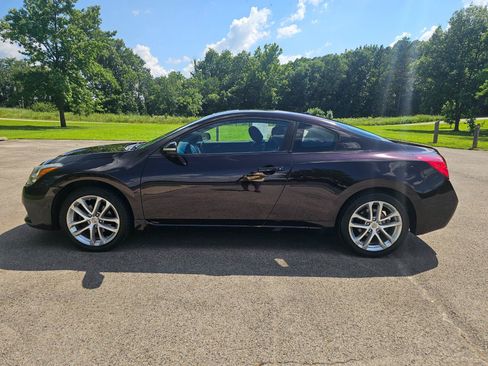 Used 2012 Nissan Altima 3.5 SR FWD image 9