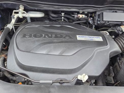 Used 2018 Honda Pilot Touring image 23