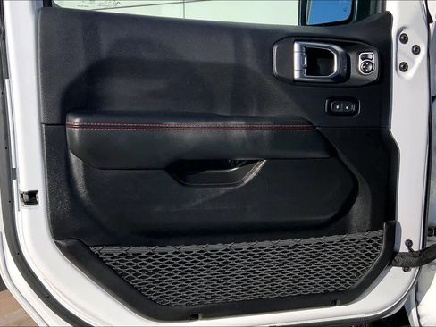 Used 2024 Jeep Wrangler Unlimited Rubicon image 22