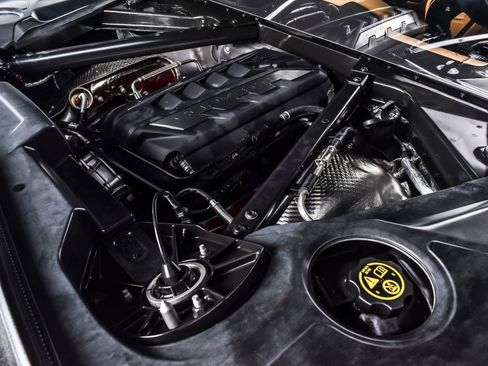 Used 2023 Chevrolet Corvette Stingray Premium Cpe w/ Z51 Performance Package RWD image 13