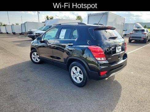 Used 2019 Chevrolet Trax LT w/ LT Convenience Package FWD image 8