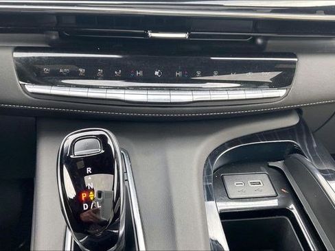 Used 2024 Cadillac Escalade Sport image 37