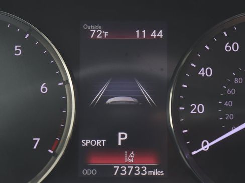 Used 2018 Lexus IS 300 AWD image 19