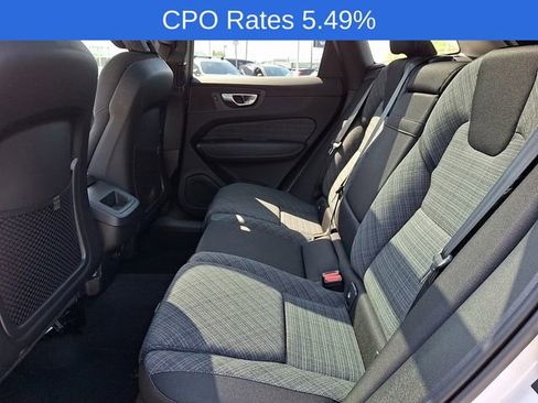 Certified 2023 Volvo XC60 B5 Core AWD/4WD image 12