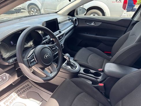 Used 2019 Kia Forte LXS image 14