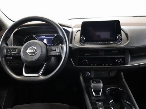 Used 2023 Nissan Rogue SV AWD/4WD image 14