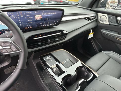 New 2026 Buick Enclave Avenir w/ Super Cruise Package image 22