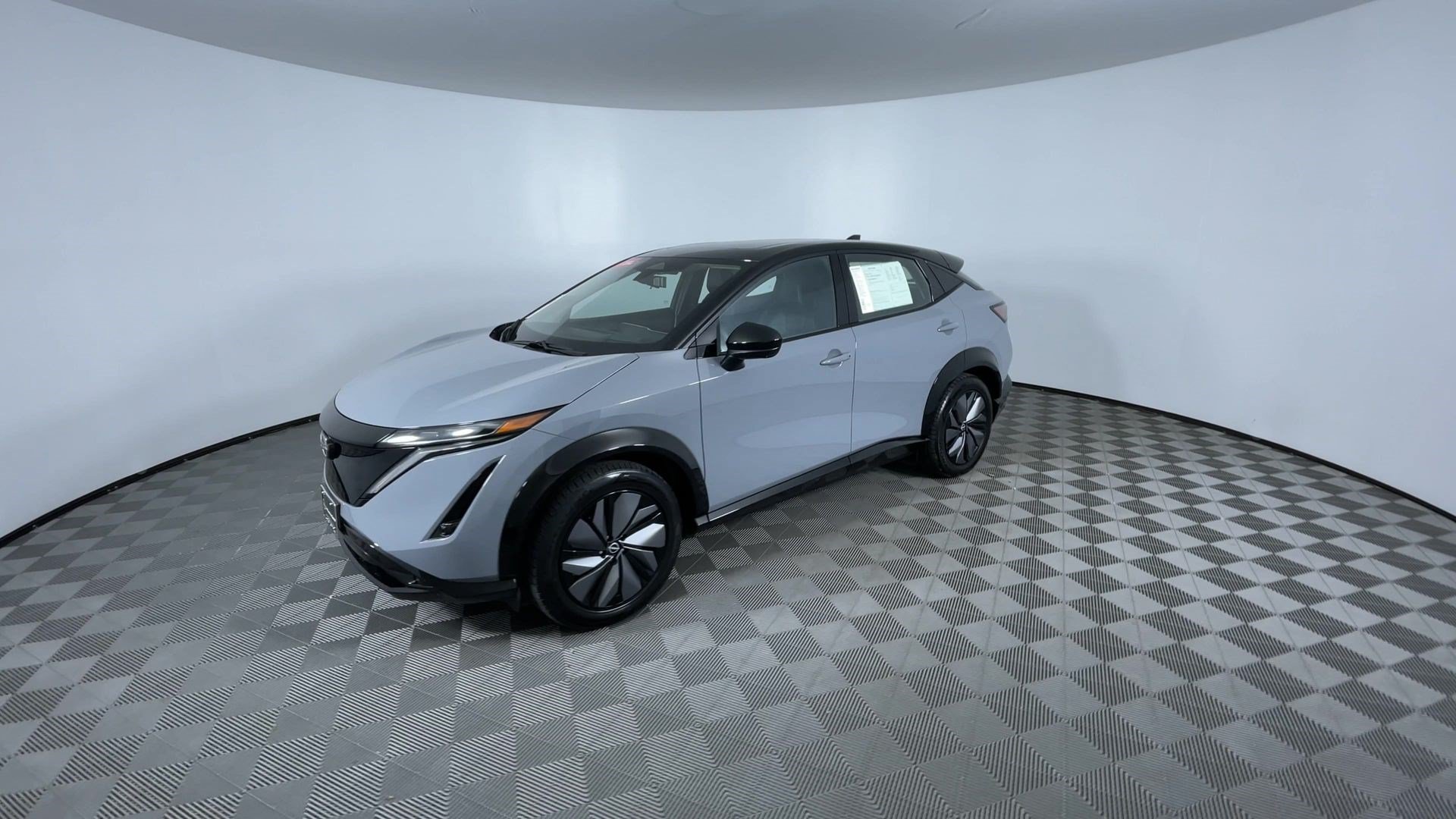 Certified 2024 Nissan Ariya AWD image 4