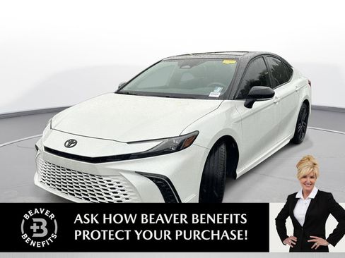 Used 2025 Toyota Camry XSE FWD image 1