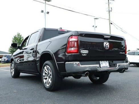 Used 2019 RAM 1500 Limited AWD/4WD image 10