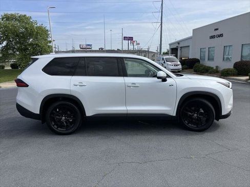 Certified 2025 Toyota Grand Highlander AWD Hybrid image 6