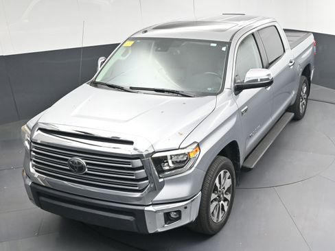 Used 2019 Toyota Tundra Limited w/ Limited Premium Package image 29