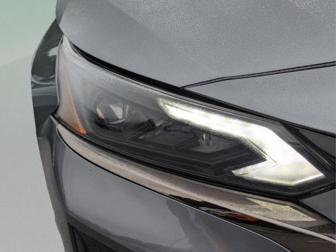 Used 2024 Nissan Altima 2.5 SR image 10