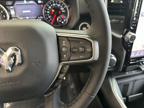 New 2026 RAM 1500 4x4 Crew Cab image 25