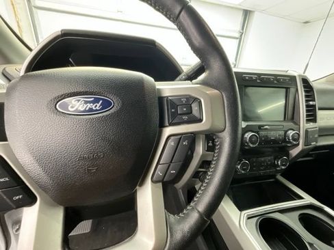 Used 2020 Ford F350 Lariat w/ Lariat Ultimate Package AWD/4WD image 18