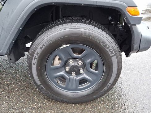 Certified 2023 Jeep Wrangler Sport image 9