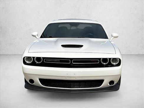 Used 2023 Dodge Challenger R/T RWD image 2