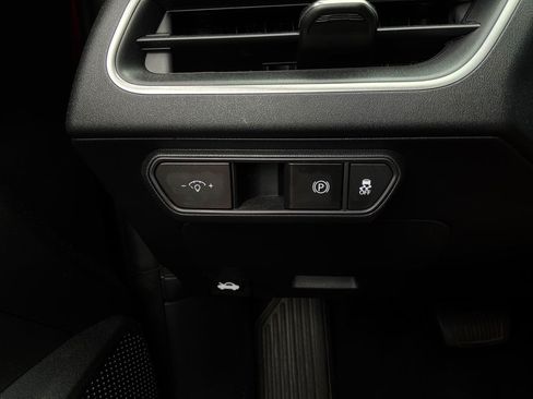 Used 2025 Kia K4 FWD image 21
