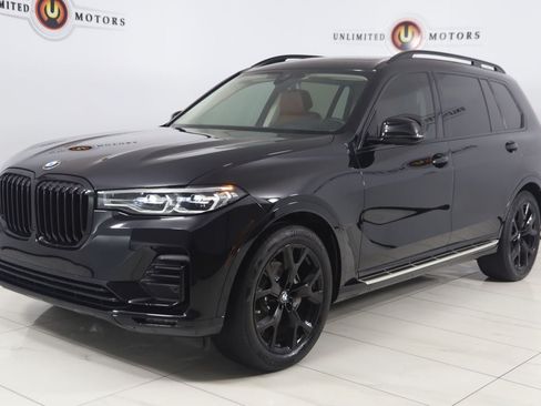 Used 2022 BMW X7 xDrive40i w/ Premium Package AWD/4WD image 5