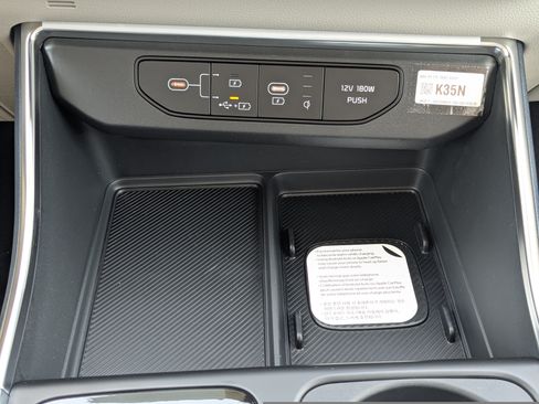 New 2026 Kia Carnival SX w/ SX Dark Edition Package FWD image 34