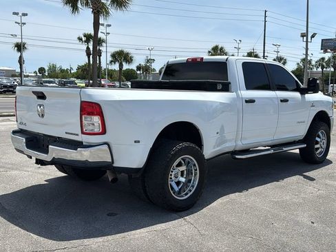 Used 2023 RAM 3500 Big Horn w/ Level 1 Equipment Group AWD/4WD image 6