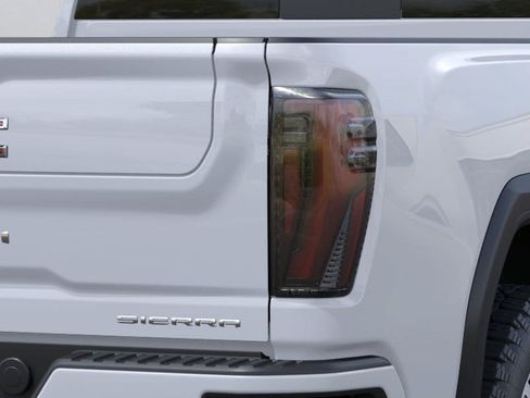 New 2026 GMC Sierra 3500 Denali w/ Denali Reserve Package AWD/4WD image 11