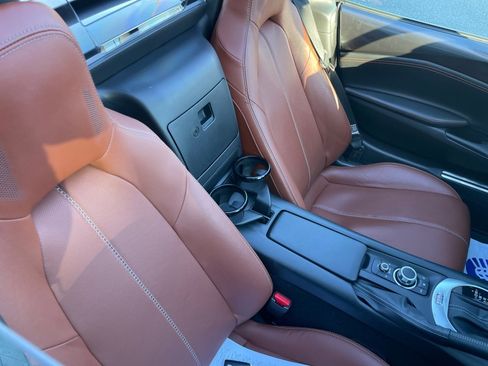 Used 2023 MAZDA MX-5 Miata Grand Touring w/ Weather Package image 39