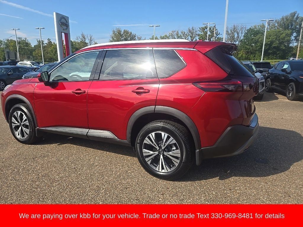 Used 2021 Nissan Rogue SV w/ Premium Package AWD/4WD image 5