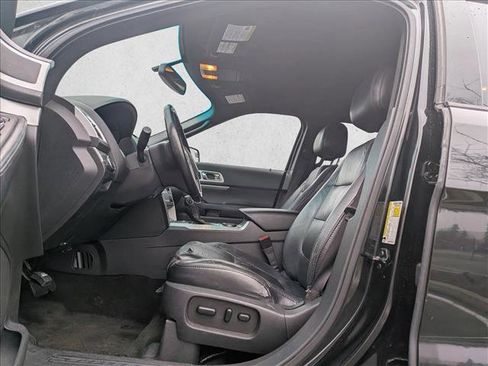 Used 2012 Ford Explorer XLT image 15