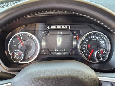 Used 2024 RAM 2500 Laramie w/ Safety Group AWD/4WD image 11