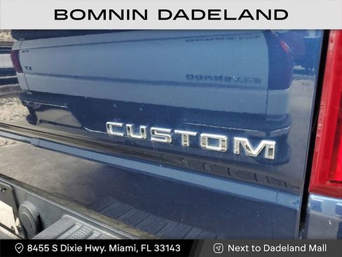 Used 2021 Chevrolet Silverado 1500 Custom Trail Boss image 9