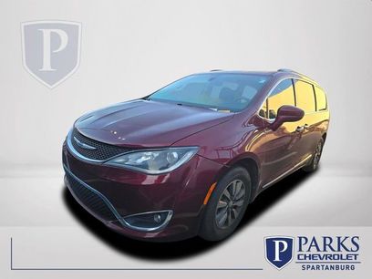 Used 2019 Chrysler Pacifica Touring-L Plus