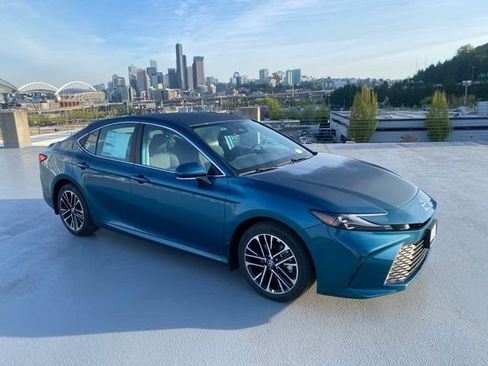 New 2026 Toyota Camry XLE FWD image 27