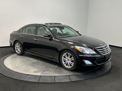 Used 2013 Hyundai Genesis 3.8 w/ Technology Pkg